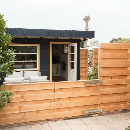 شقة Annadora House - Private Parking