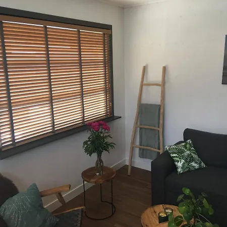 Апартаменты Annadora House - Private Parking Зандфорт