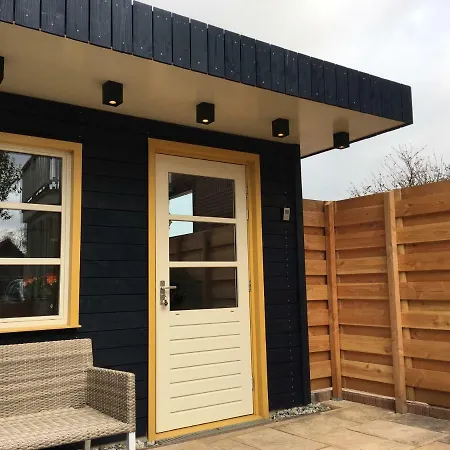 Апартаменты Annadora House - Private Parking Зандфорт